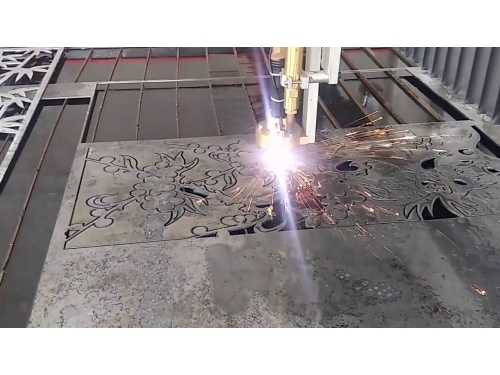 Cắt CNC laser